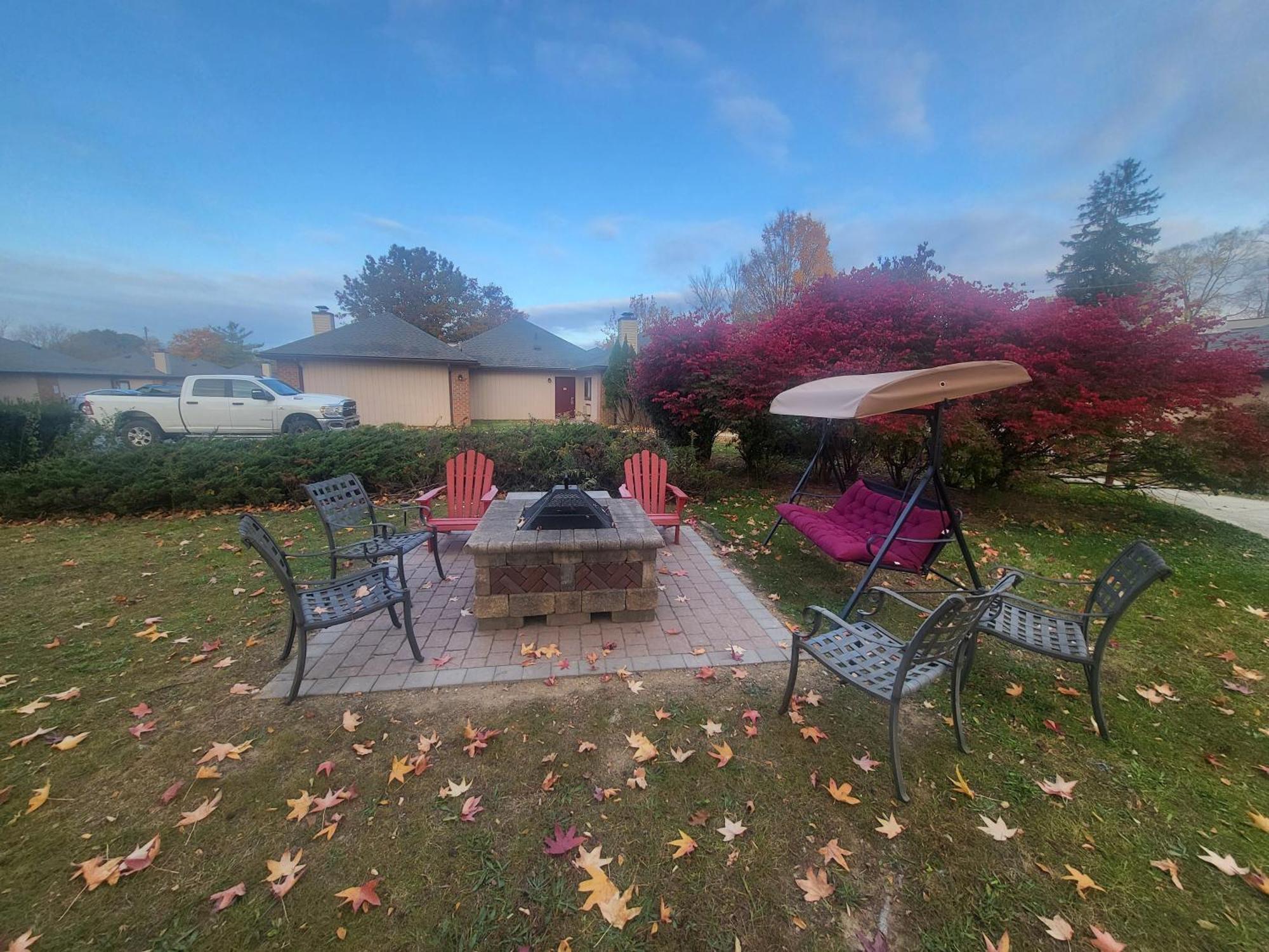 Inn of the Dove: Romantic Luxury Suites with Jacuzzi & Fireplace Harrisburg Exterior photo